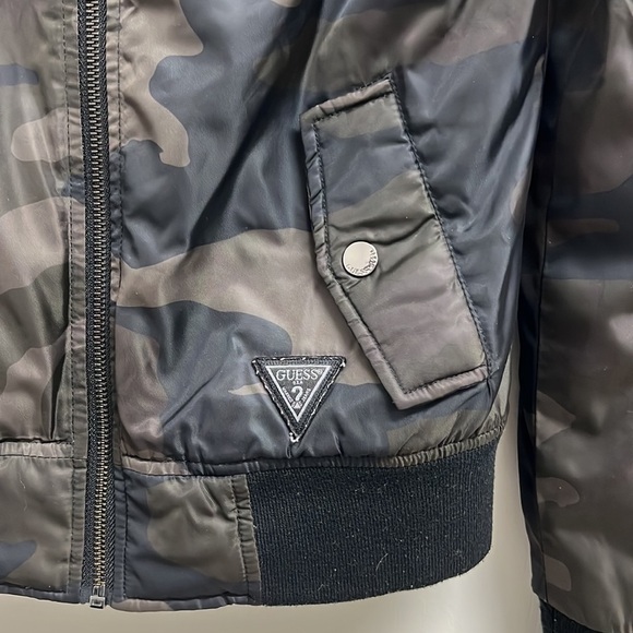 Guess Camouflage Bomber Jacket | Size XS - Picture 2 of 7